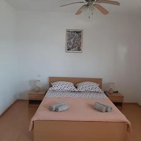 Kuca Za Odmor U Blizini Splita Apartamento Jesenice (Split-Dalmatia)