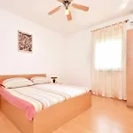 Kuca Za Odmor U Blizini Splita Jesenice (Split-Dalmatia)