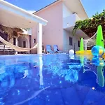 Apartment Kuca Za Odmor U Blizini Splita